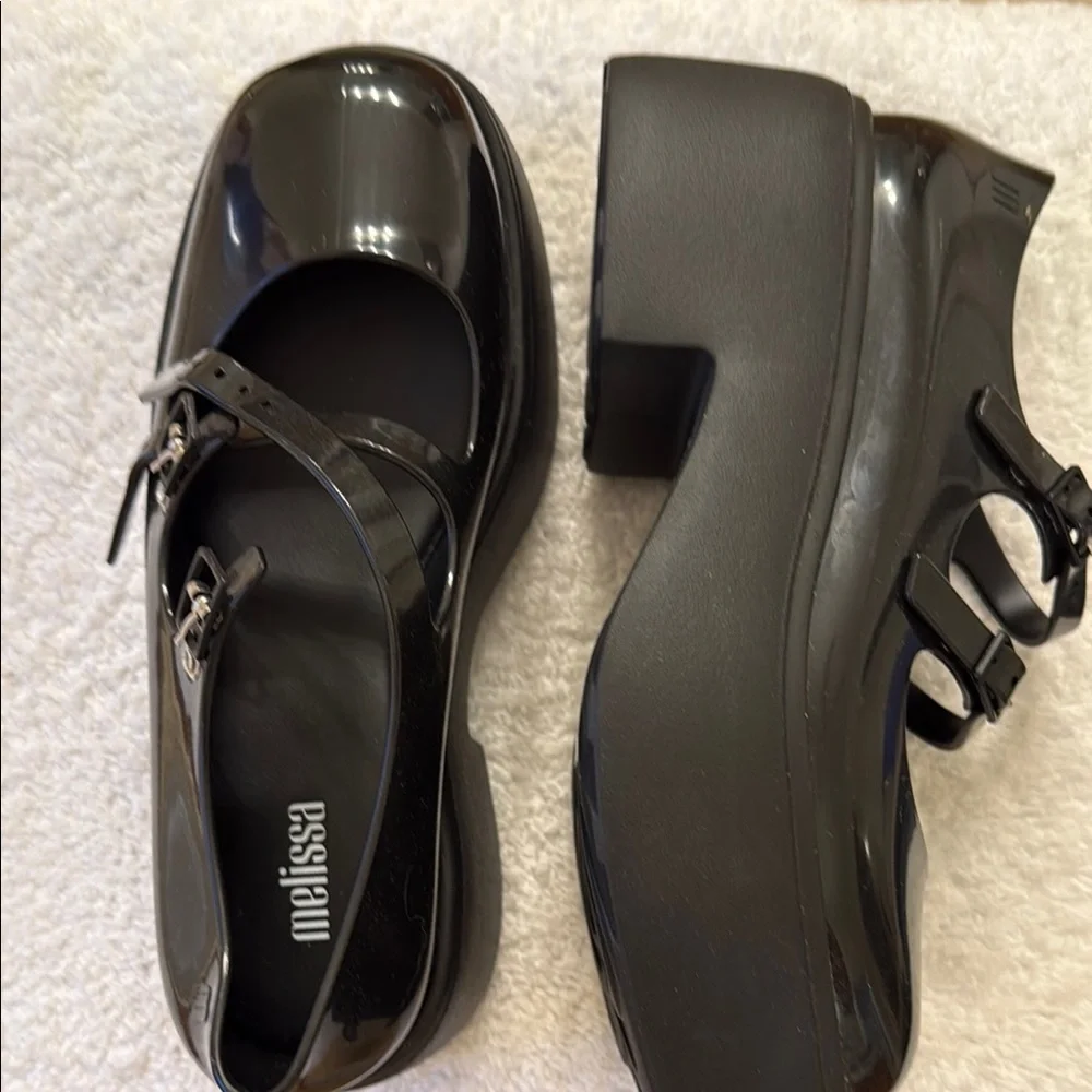 Melissa Black Flats with Classic Mary Jane platform - Picture 5 of 6